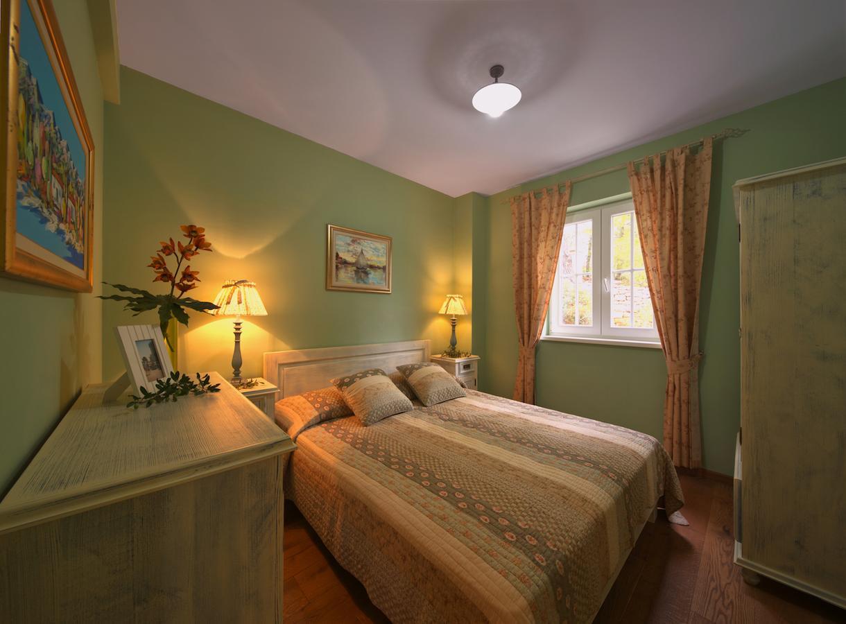 Villa Rosa Vrboska Kültér fotó